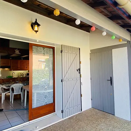 Agence Jf Immo - V0276 - Maison Dans Avec Piscine Pour 6 Personnes