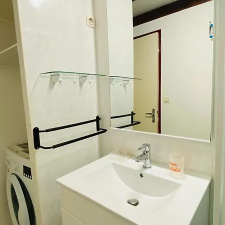 Agence Jf Immo - V0276 - Maison Dans Avec Piscine Pour 6 Personnes * Portiragnes